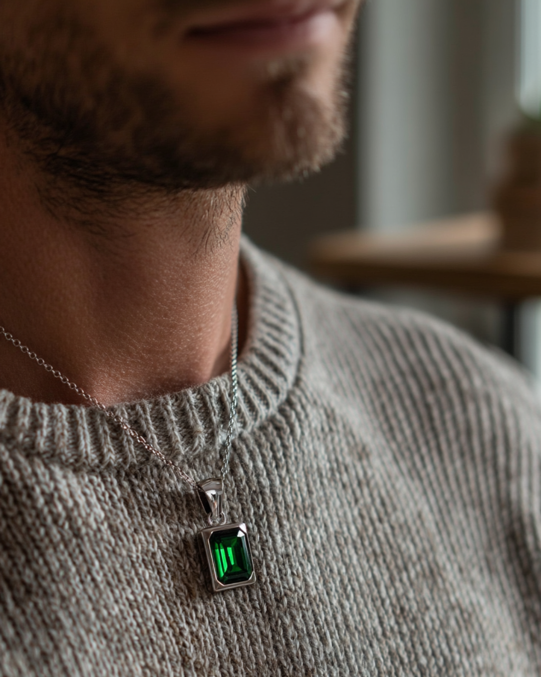 Necklace Emerald green