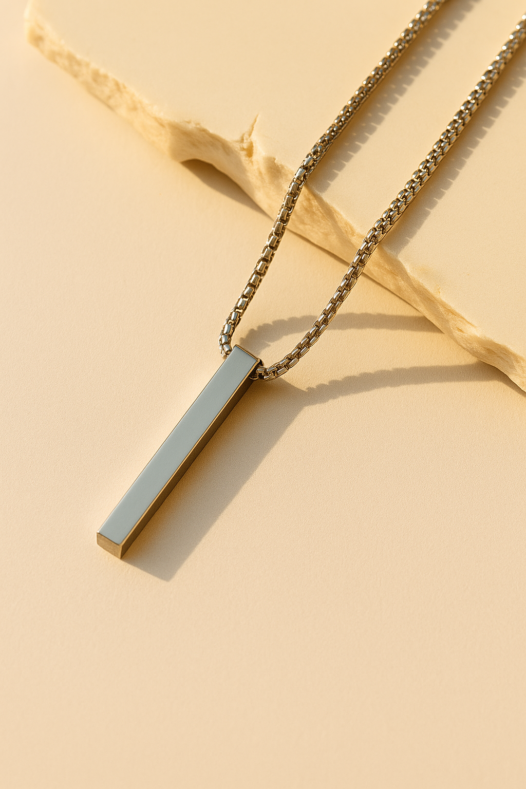 Linea Pendant Chain
