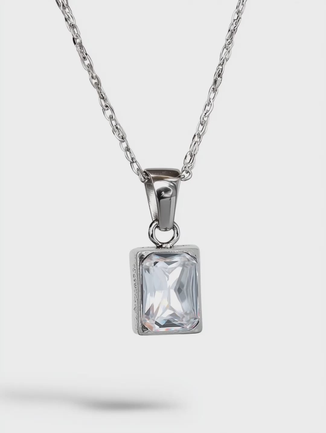 Necklace White
