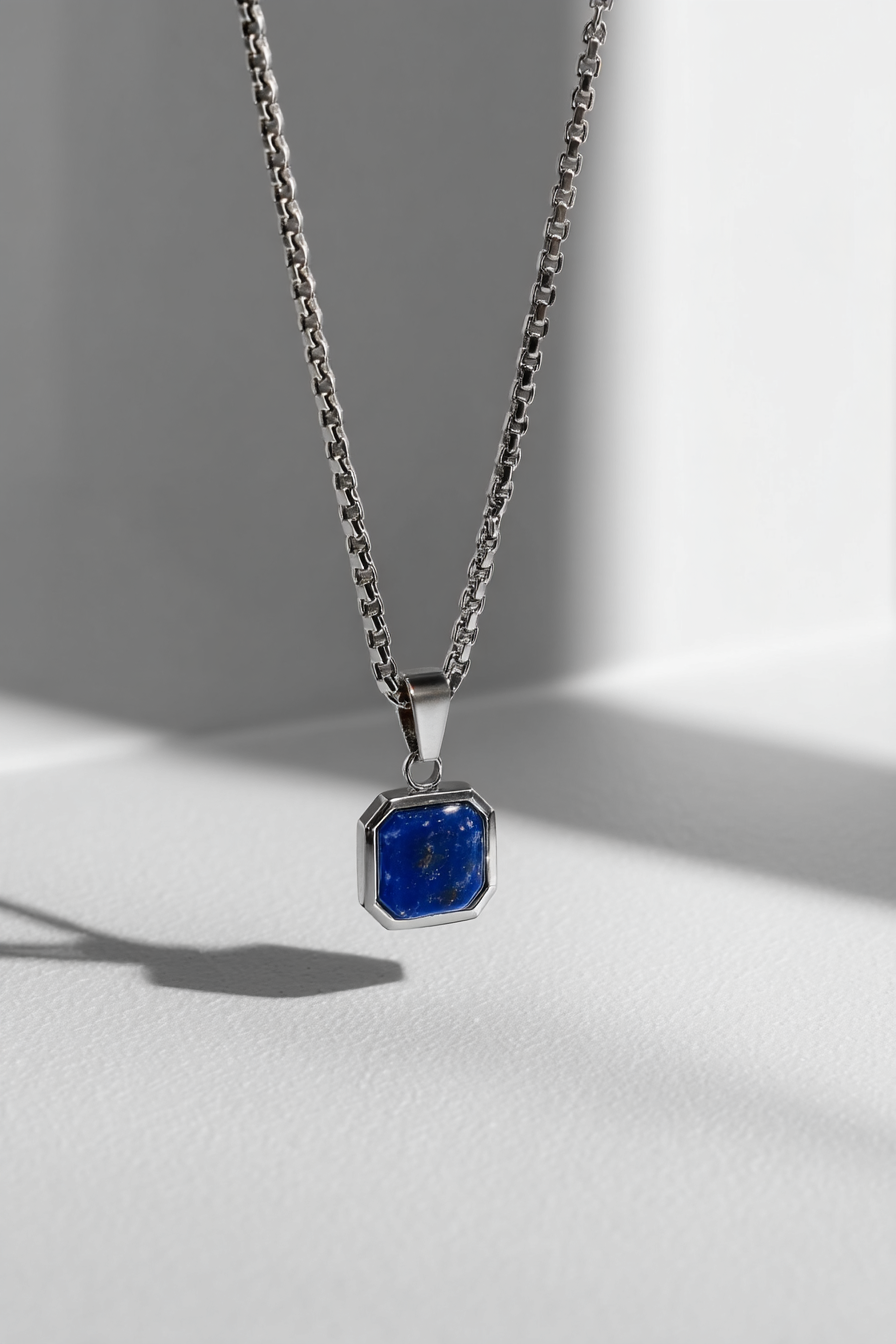 Medianoche Chain